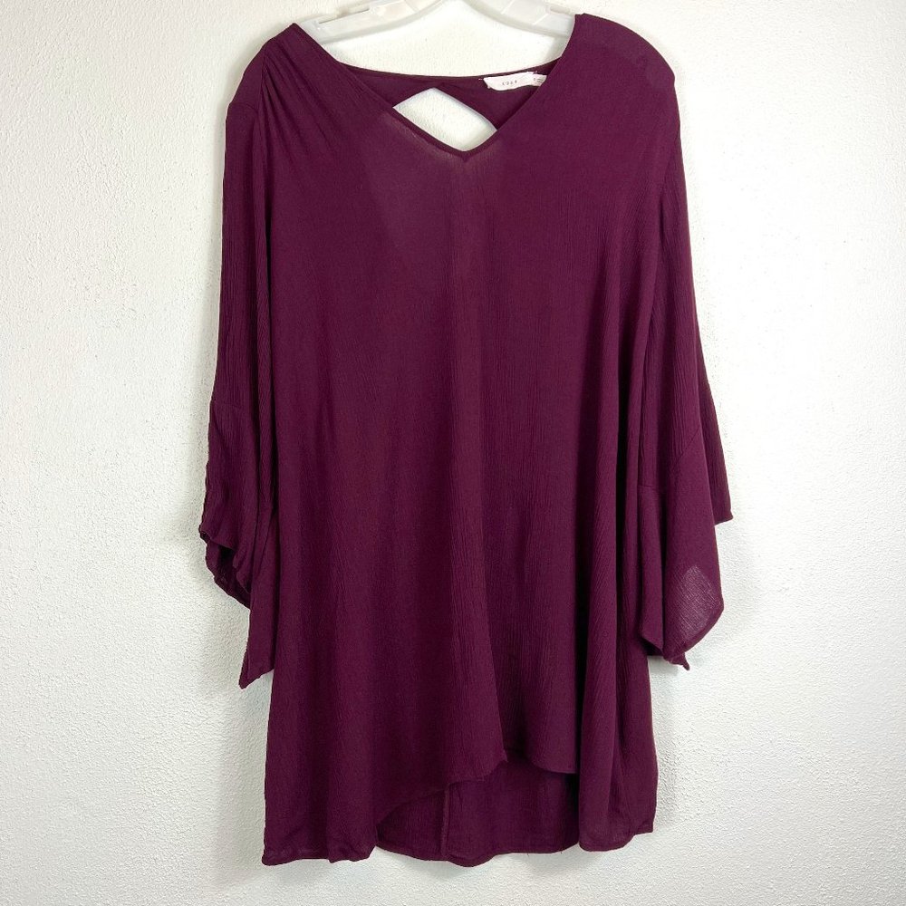 LUSH TUNIC DRESS SIZE SMALL PEEK A BOO BACK  100% Rayon